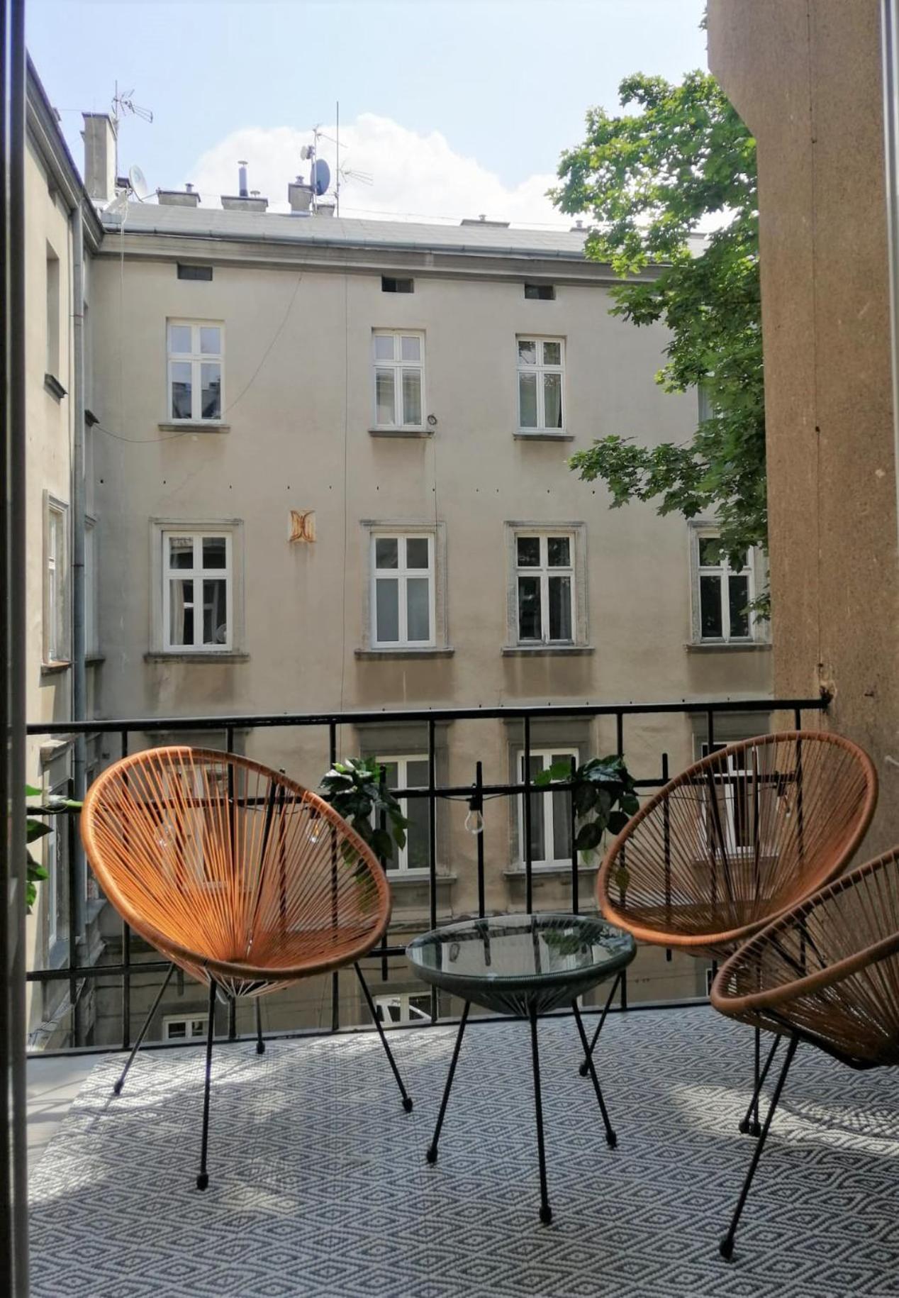 Classic Apartments Pilsudskiego Street Краков Экстерьер фото
