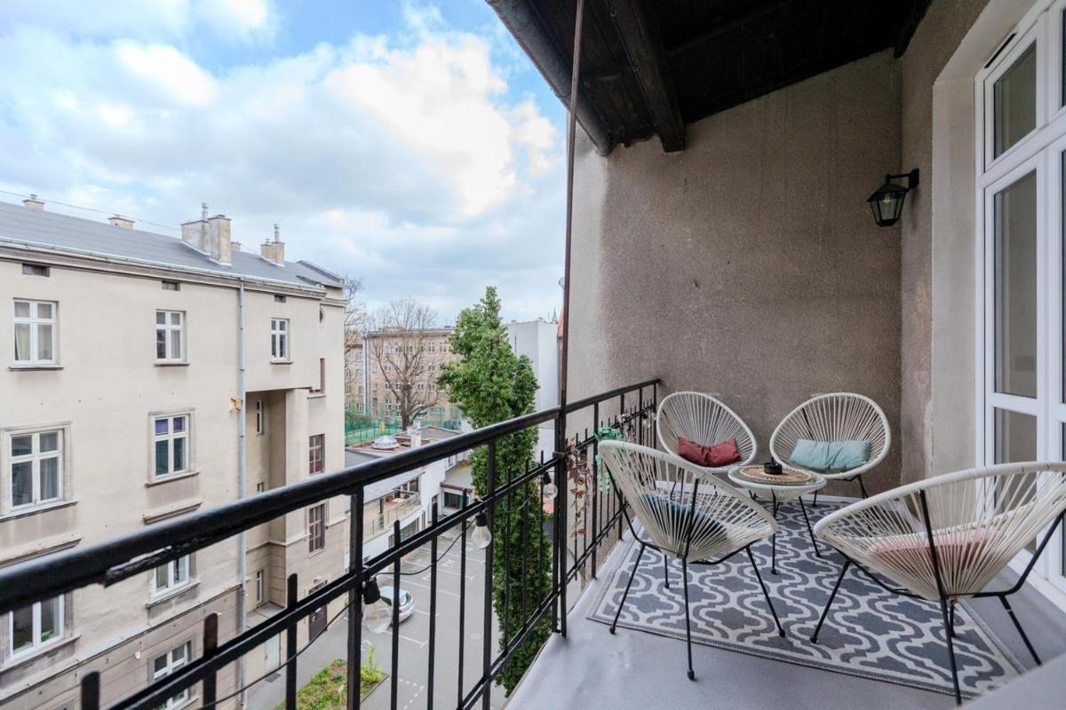 Classic Apartments Pilsudskiego Street Краков Экстерьер фото